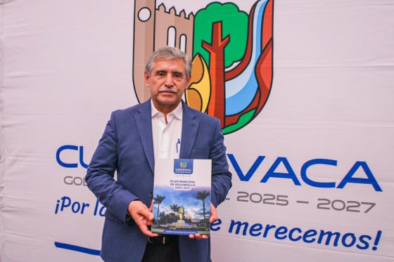 B250 18/05/25 AYUNTAMIENTO DE CUERNAVACA ENTREGA PLAN MUNICIPAL DE DESARROLLO 2025- 2027 AL CONGRESO DEL ESTADO