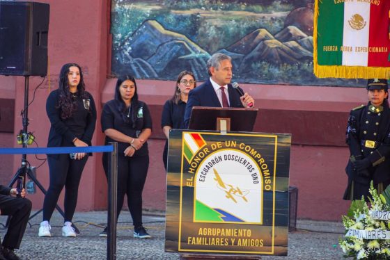 F118 14/11/25 JOSÉ LUIS URIÓSTEGUI RESALTA VALOR Y HEROÍSMO DEL ESCUADRÓN 201 EN SU 80 ANIVERSARIO