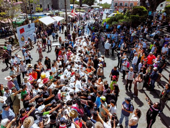 B956 22/02/26 CUERNAVACA REAFIRMA SU LIDERAZGO GASTRONÓMICO, SUPERA SU PROPIA MARCA Y MANTIENE EL RÉCORD DEL TACO ACORAZADO MÁS GRANDE DEL MUNDO