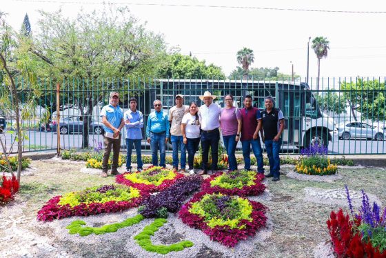 B1190 16/05/26 CUERNAVACA FLORECE CON LA CREATIVIDAD CIUDADANA Y CONSOLIDA EN EL PARQUE ALAMEDA UN CORREDOR DE ARTE NATURAL