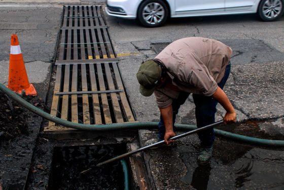 F252 08/06/26 SECRETARÍA DE DESARROLLO SUSTENTABLE Y SERVICIOS PÚBLICOS ATIENDE ESTRAGOS DE LA LLUVIA EN AVENIDA ATLACOMULCO
