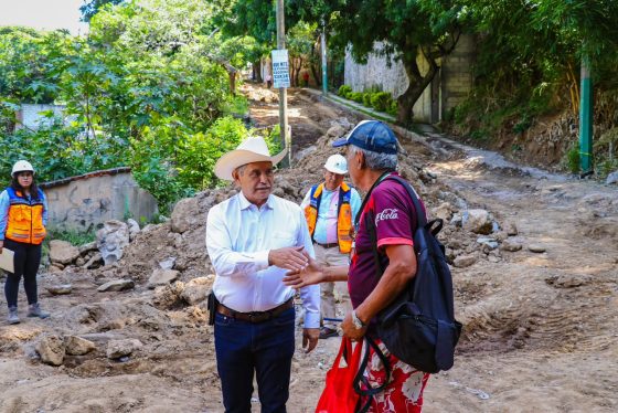 B1374 21/07/26 CUERNAVACA AVANZA EN LA ATENCIÓN DE VIALIDADES ESTRATÉGICAS CON OBRAS QUE TRANSFORMAN LA MOVILIDAD Y LOS SERVICIOS EN LA CIUDAD