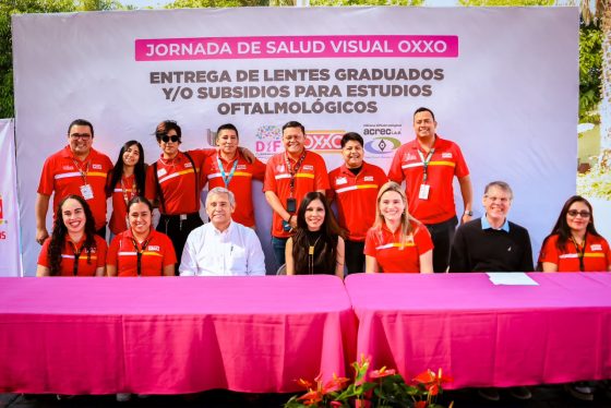 B1339 10/07/26 DIF CUERNAVACA, OXXO Y ACREC BENEFICIAN A 112 PERSONAS CON APOYOS DE SALUD VISUAL