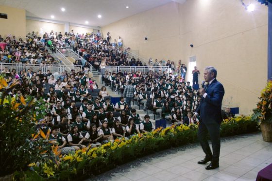 F284 14/07/26 JOSÉ LUIS URIÓSTEGUI RECONOCE EL ESFUERZO DE ESTUDIANTES DE CUERNAVACA Y LOS EXHORTA A CONTRIBUIR A UNA MEJOR SOCIEDAD