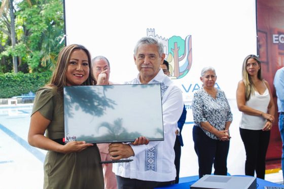 B1465 20/08/26 AYUNTAMIENTO DE CUERNAVACA SUMA MÁS DE 500 EQUIPOS DE CÓMPUTO RENOVADOS PARA MEJORAR LA ATENCIÓN A LA POBLACIÓN