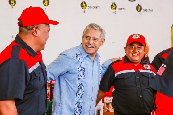 B1468 22/08/26 MÁS DE 25 AÑOS DE SERVICIO: CUERNAVACA RECONOCE LA VOCACIÓN Y ENTREGA DE SUS BOMBEROS