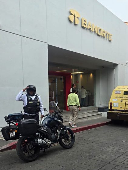 B1441 12/08/2026 SEPRAC BRINDA ACOMPAÑAMIENTO POLICIAL GRATUITO PARA RETIROS DE DINERO Y COMPRA-VENTA DE VEHÍCULOS
