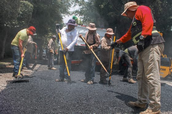 B1406 01/08/26 PROGRAMA DE BACHEO AVANZA EN CALLE LAUREL, COLONIA RANCHO CORTÉS