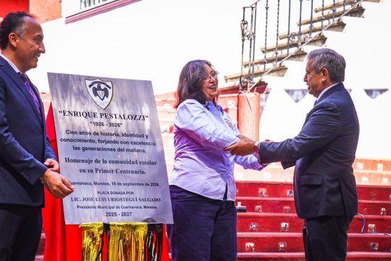 B1549 18/09/26 CELEBRA JOSÉ LUIS URIÓSTEGUI CENTENARIO DE LA ESCUELA PRIMARIA ENRIQUE PESTALOZZI