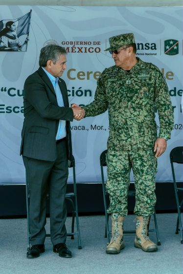 F350 24/10/26 ACOMPAÑA JOSÉ LUIS URIÓSTEGUI CEREMONIA DE CULMINACIÓN DEL SERVICIO MILITAR NACIONAL EN CUERNAVACA