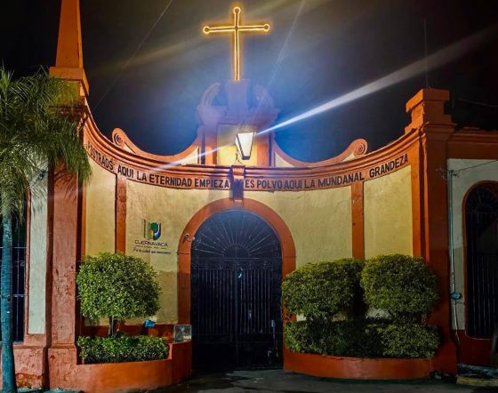 B1628 18/10/26 CUERNAVACA AVANZA EL PROGRAMA “PANTEONES EN ORDEN” CON LA REHABILITACIÓN DE LA FACHADA DEL PANTEÓN LA LEONA